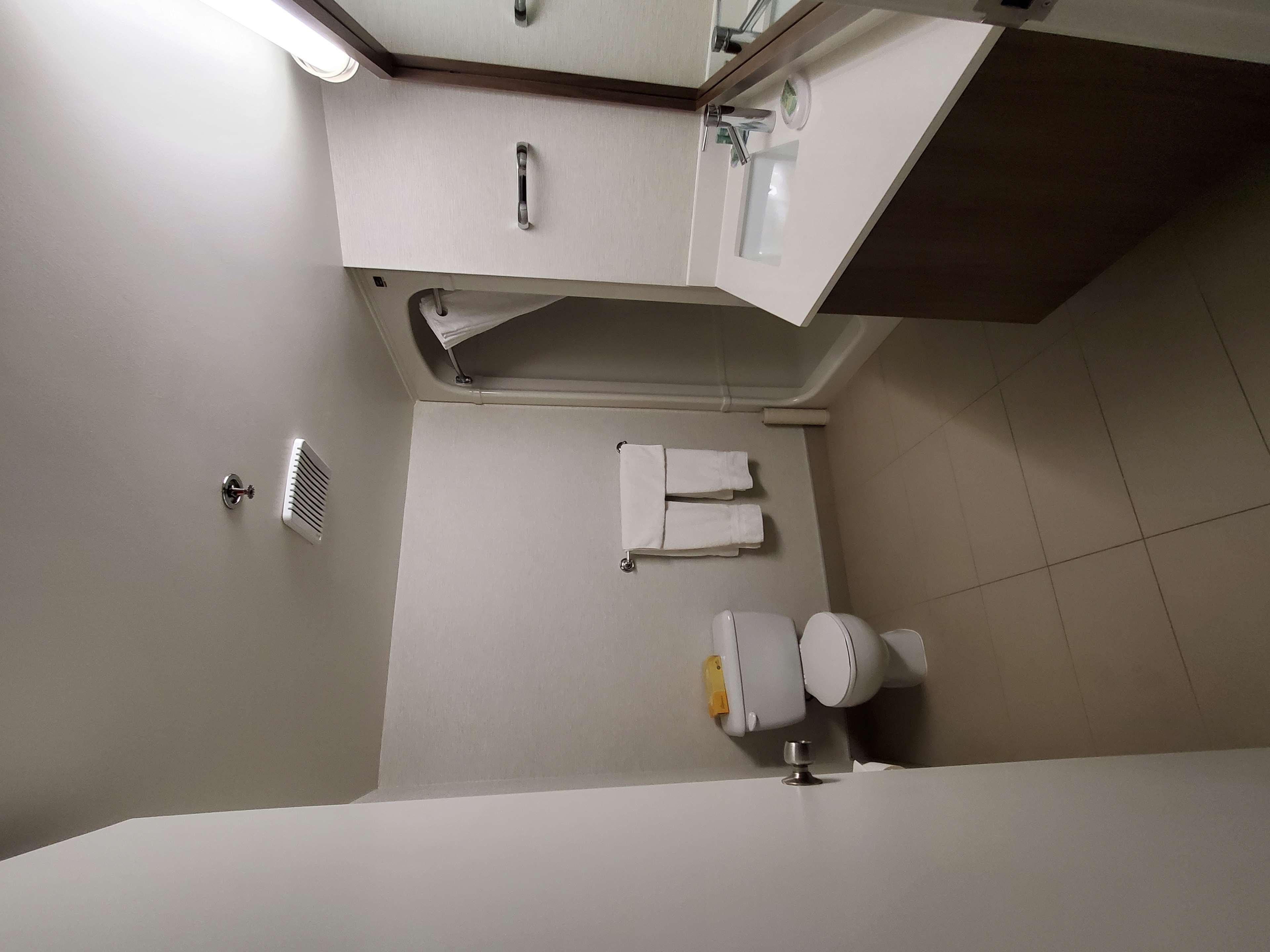 Best Western Hotel Brossard Exterior photo