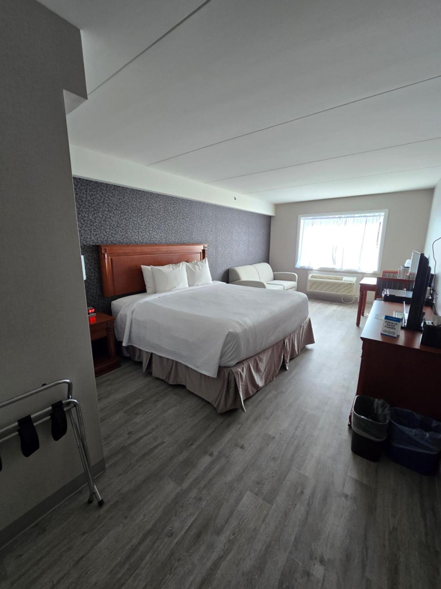 Best Western Hotel Brossard Exterior photo