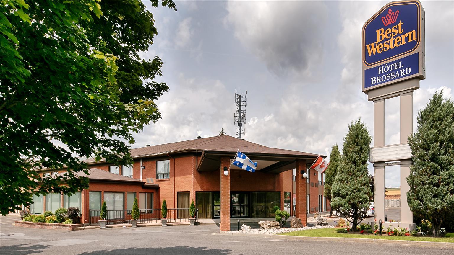 Best Western Hotel Brossard Exterior photo